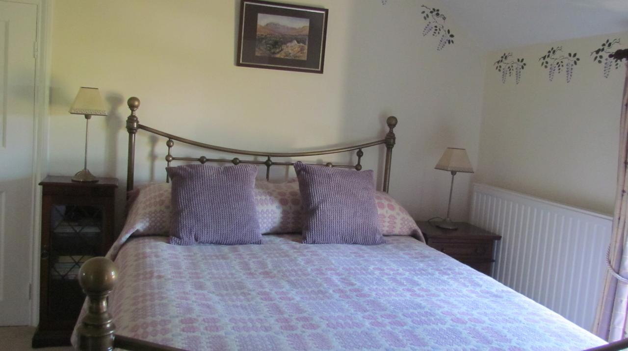 Celyn Villa Bed And Breakfast Holywell  Exterior foto